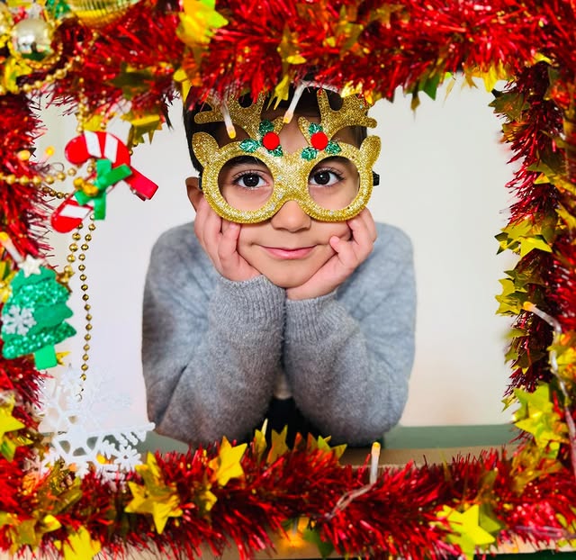 Her Sınıfın Fotoğrafları ve Tanıtımı