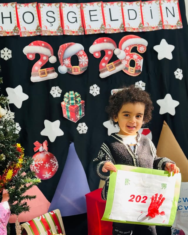 Her Sınıfın Fotoğrafları ve Tanıtımı