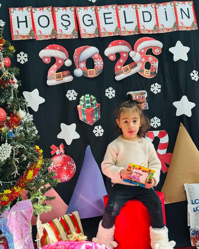 Her Sınıfın Fotoğrafları ve Tanıtımı